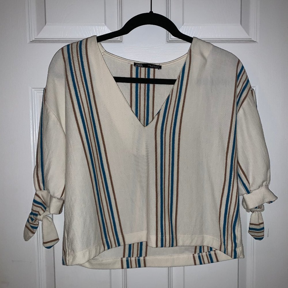 ZARA STRIPED KNOTTED SHORT SLEEVE V SHIRT